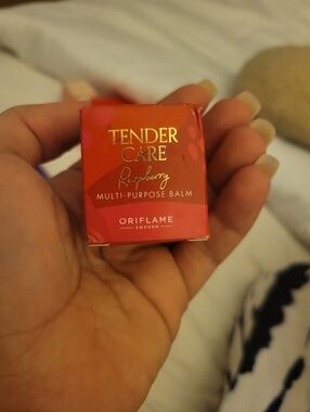 Oriflame Tender Care Raspberry Multi-Purpose Balm - Red/Pink